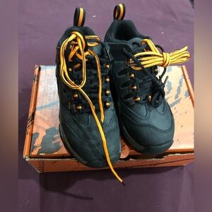 Worx by Red Wing women’s new steel toe work shoes cobalt 6